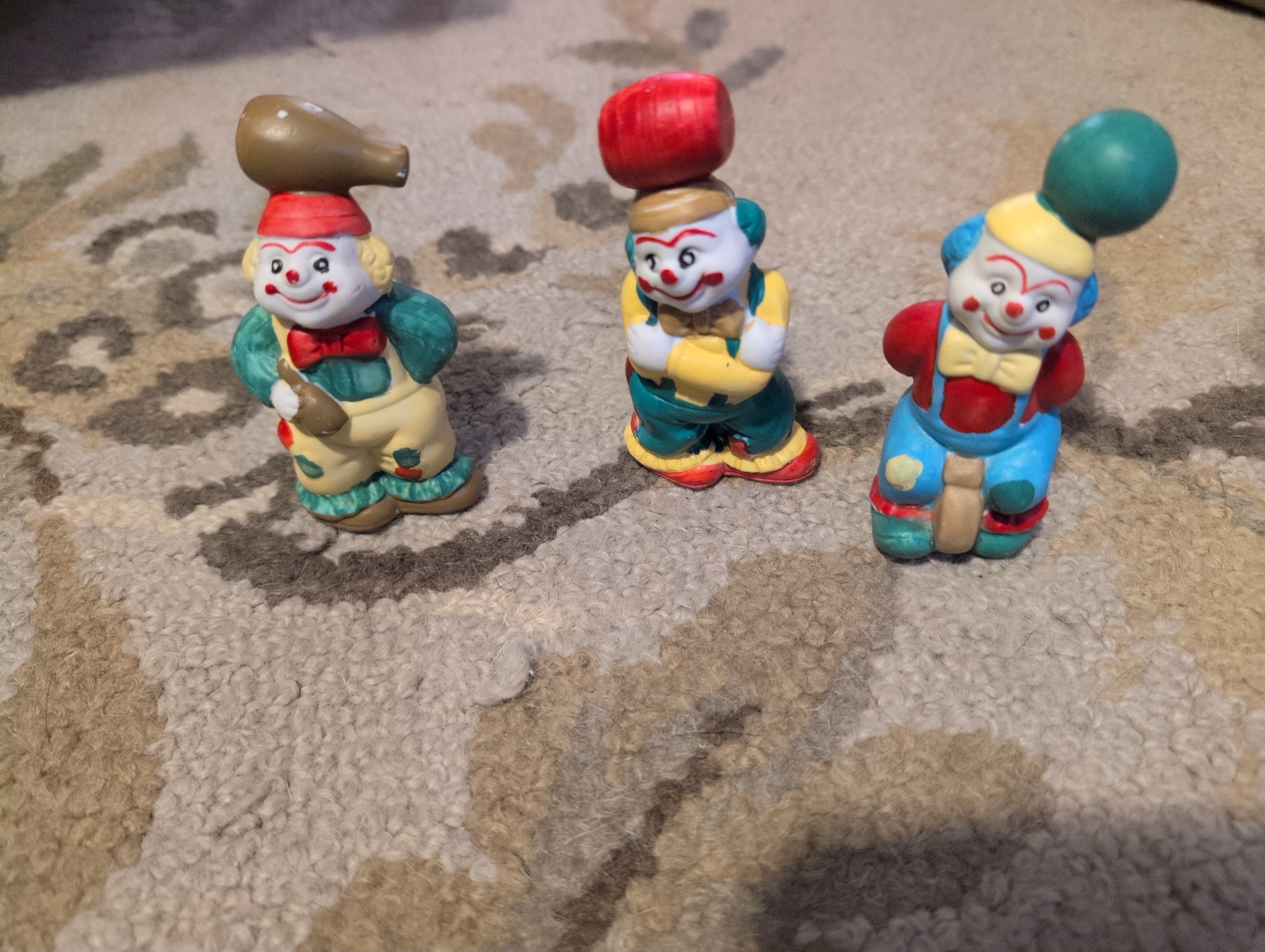 Balancing Clowns